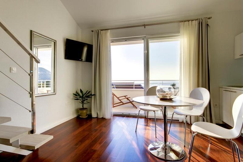 Apartments Lianto Drašnice Zimmer foto